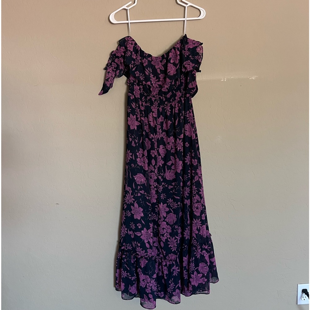 Off shoulder maxi dress